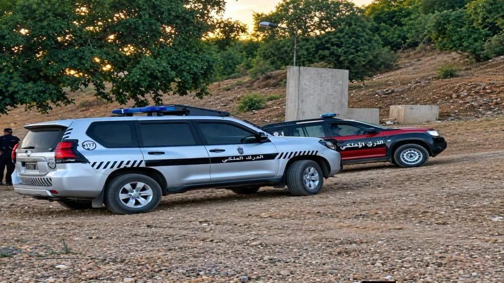 إساكن.. الفرقة الوطنية تنفذ حملة أمنية ميدانية بتلارواق لتعقب مبحوث عنهم
