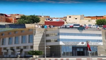 جريمة تهز سوق الأربعاء الغرب.. العثور على جثة رجل في ظروف غامضة والتحقيقات الأمنية متواصلة