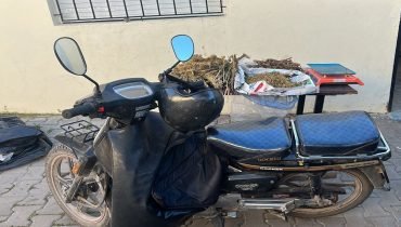 درك سيدي بنور يوجه ضربة قوية لشبكات ترويج المخدرات.. توقيف “خطير” بحوزته 79 برقية بحث ودراجات نارية ببوحمام
