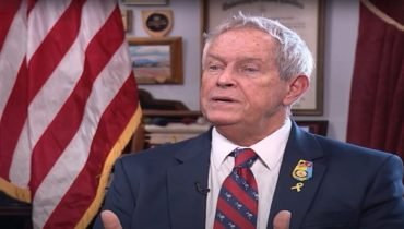 جو ويلسون : عضو الكونغرس الأمريكي.. “حان الوقت لتصنيف البوليساريو منظمة إرهابية وفرض عقوبات على الجزائر..”